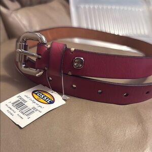 NWT size small 37” Fossil Women's Pink Leather Belt